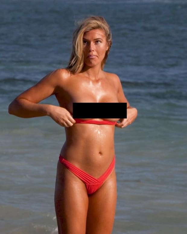 Samantha Hoopes Outtakes SI Swimsuit 2018